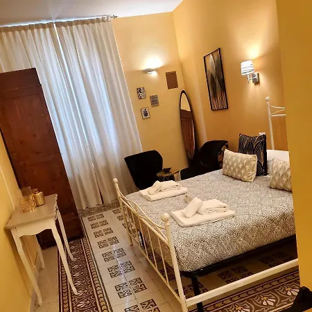 Residenza Fillanfi 3* Lucca