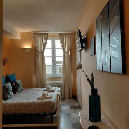 Guest house Residenza Fillanfi 3*